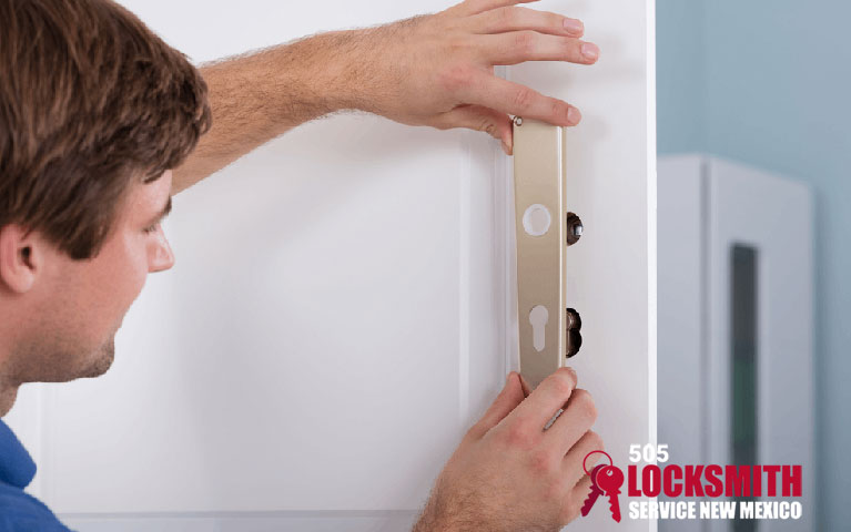 Lock installation service in Albuquerque, New Mexico